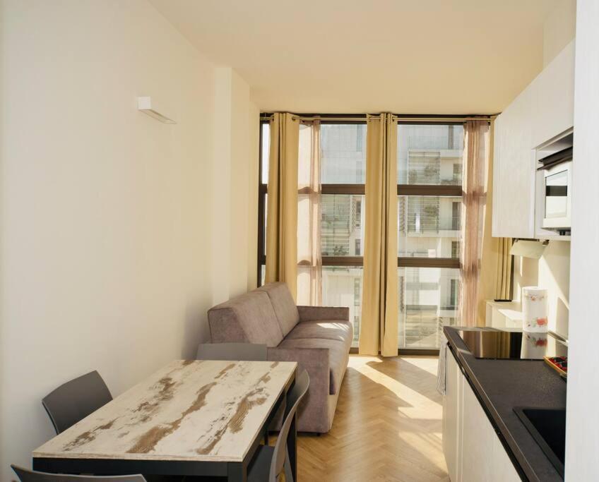 Sky View - Porta Nuova - Appartamento 4 Milano Ngoại thất bức ảnh