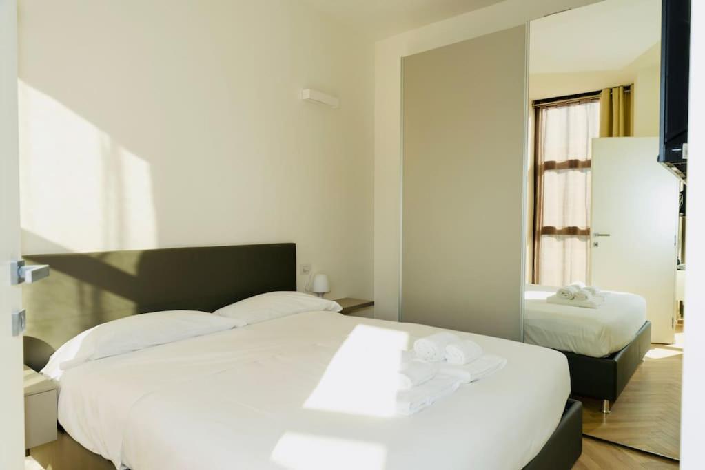 Sky View - Porta Nuova - Appartamento 4 Milano Ngoại thất bức ảnh
